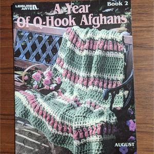 Year of Q-Hook Afghans Pattern Book